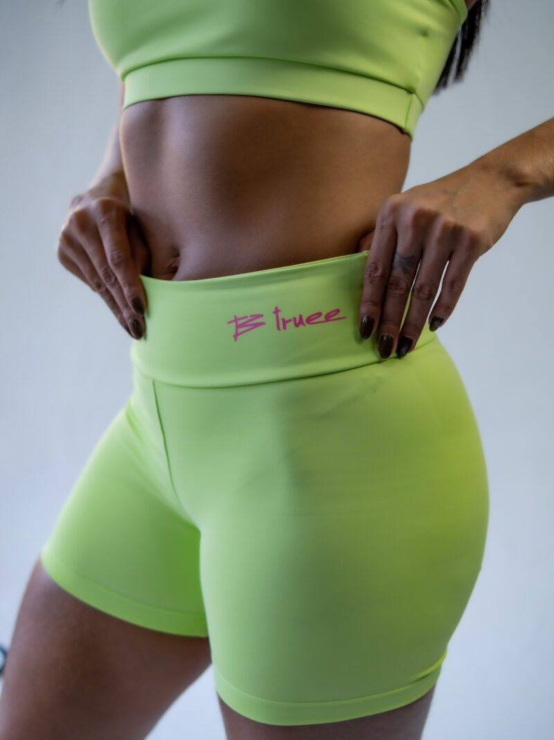 Shorts Classico New Lemon