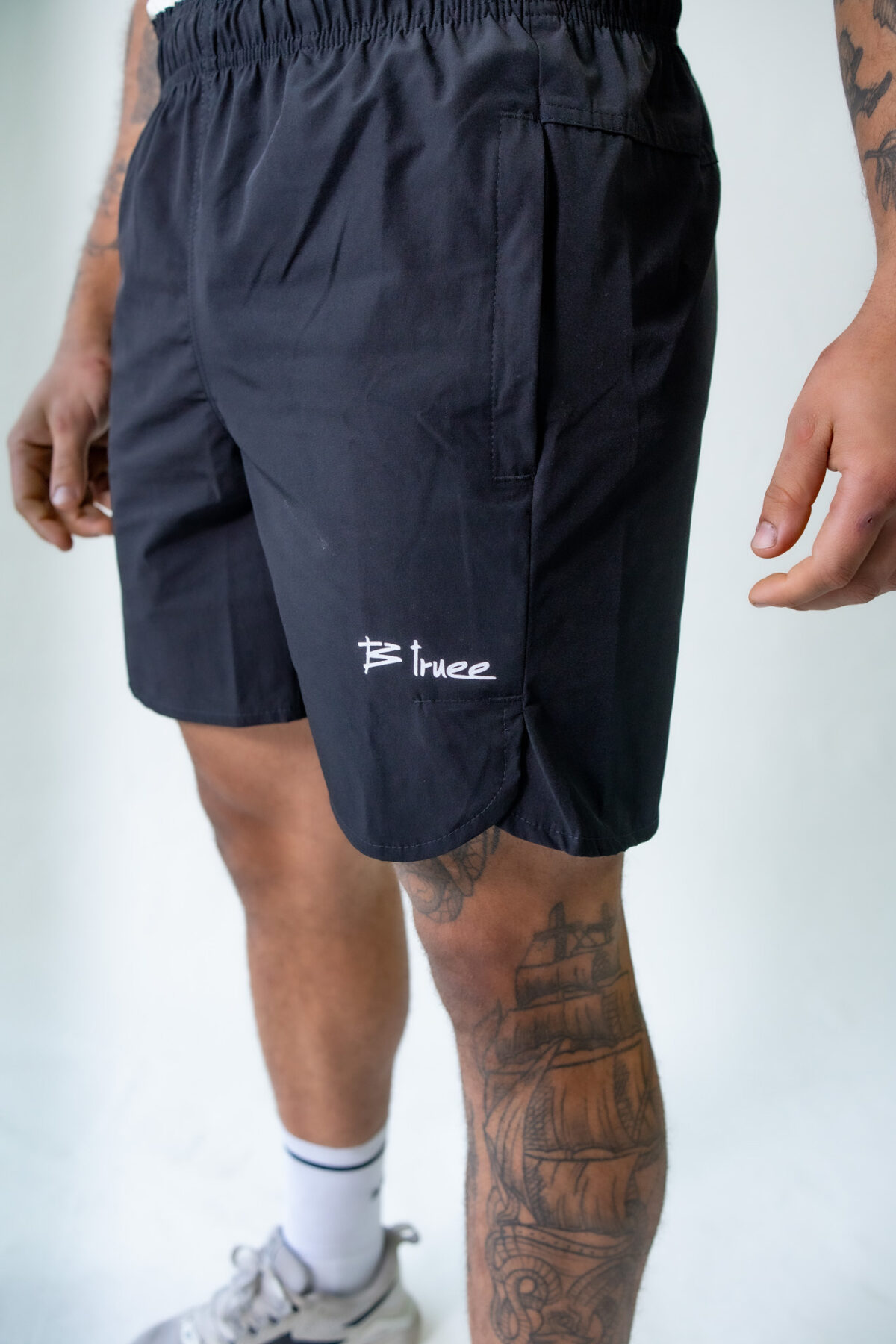 Shorts Sport Preto