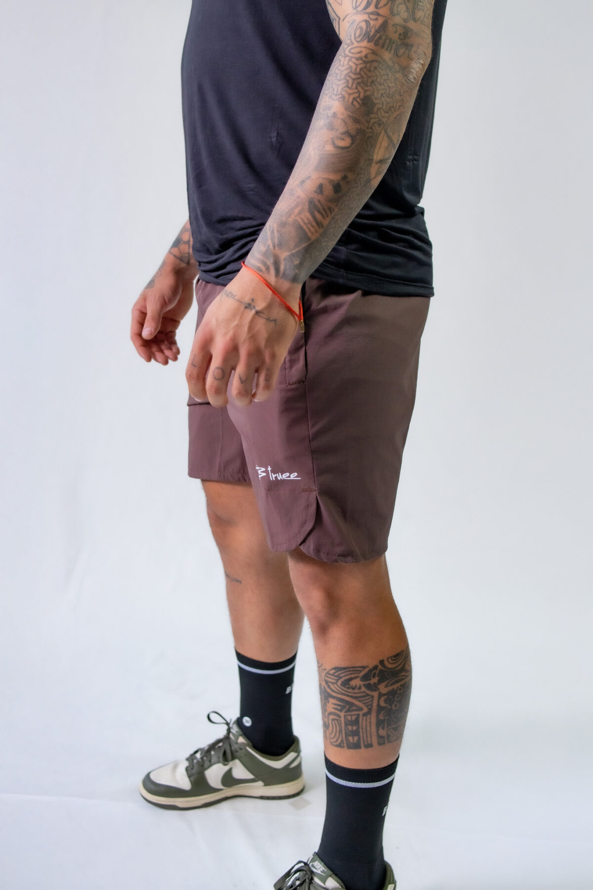Shorts Sport Marrom